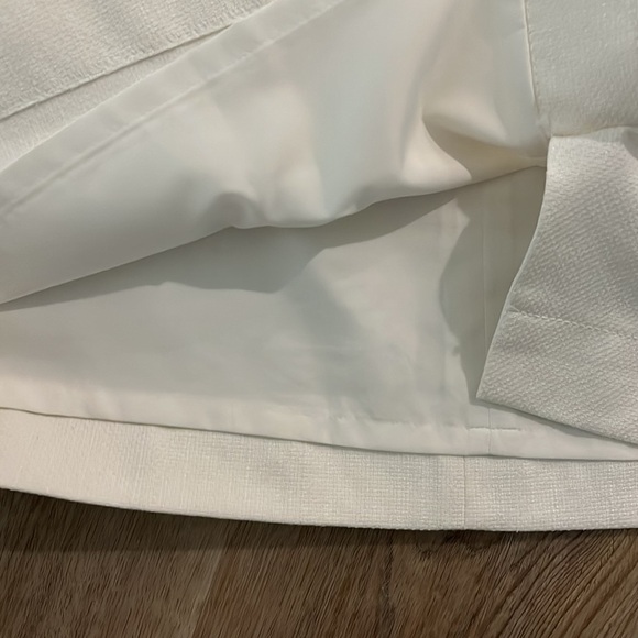 Gorgeous Cream Off White Ann Taylor Buttoned A-Line Weave Zip Back Skirt Size 8 - Picture 6 of 9